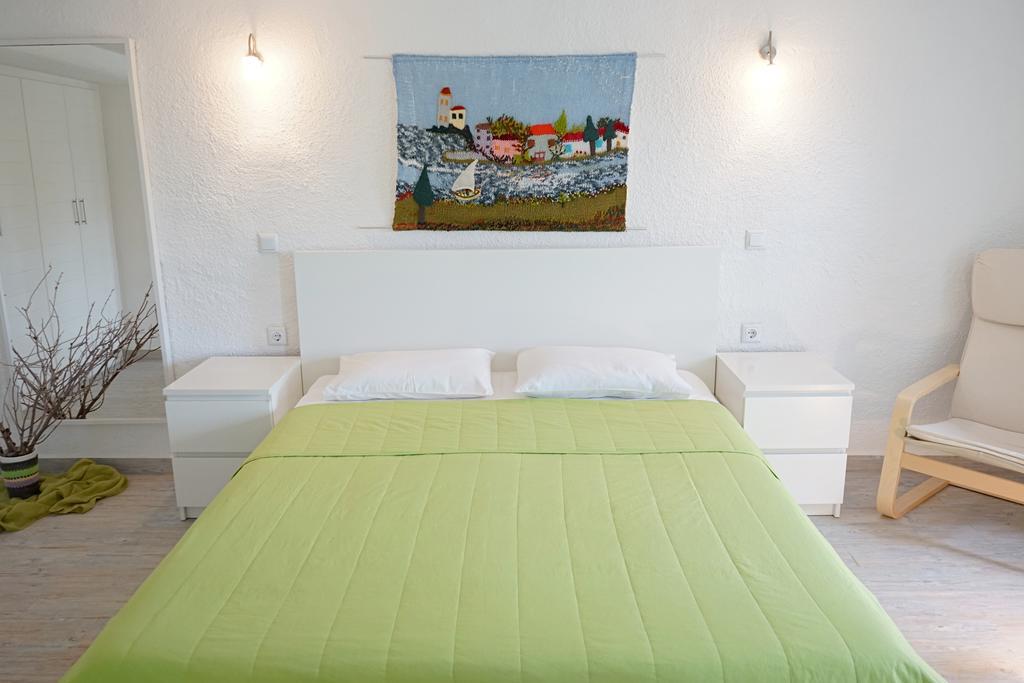 Kiki'S Houses Vlichos Hydra  Kamer foto